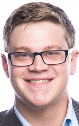 фото Камерон Эйрс