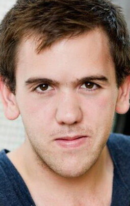 фото Demetri Tsioros