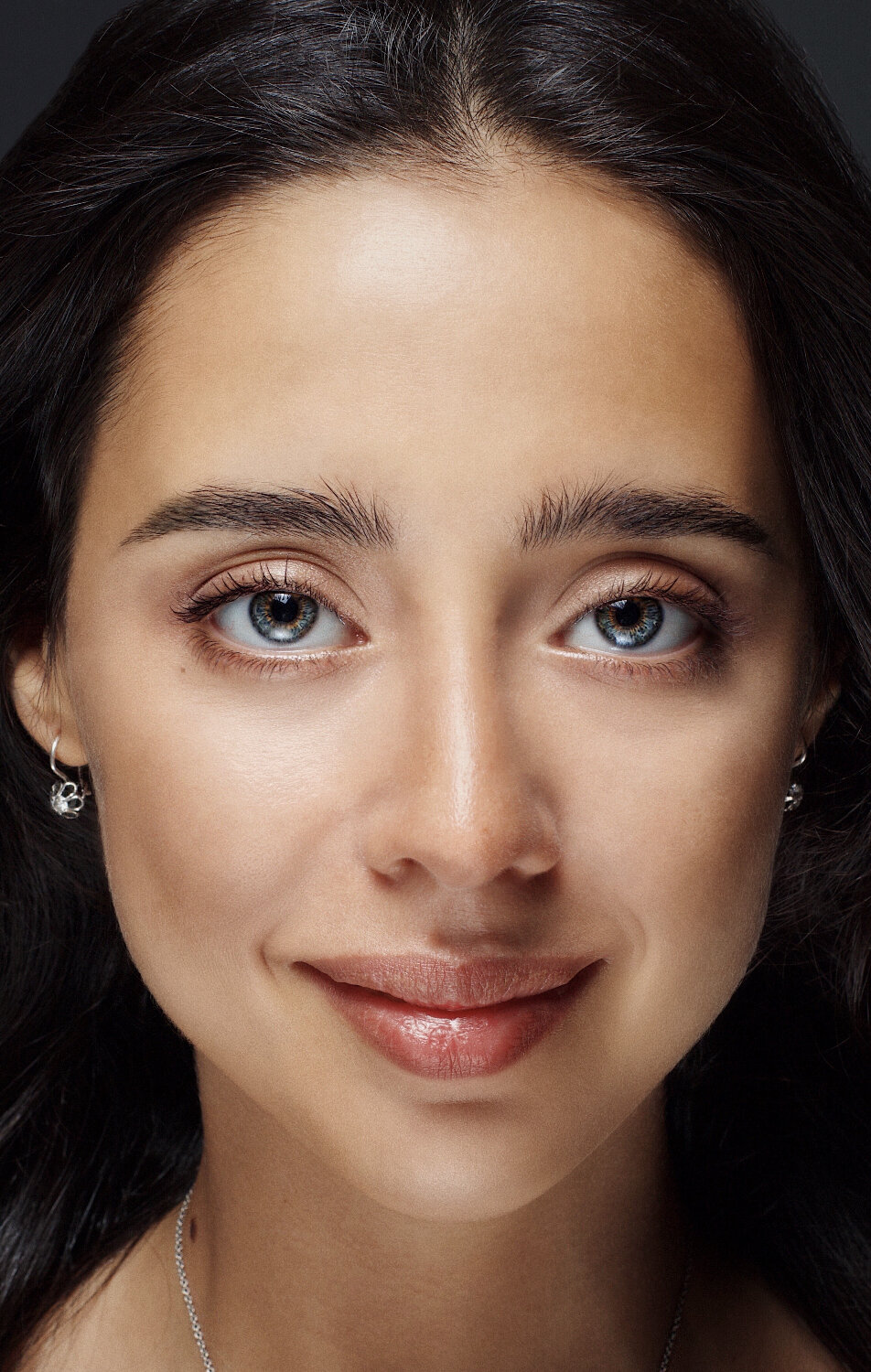 фото Нана Муштакова