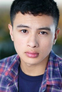 фото Derrick Riehl