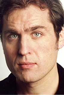 фото Джулиан Элфер