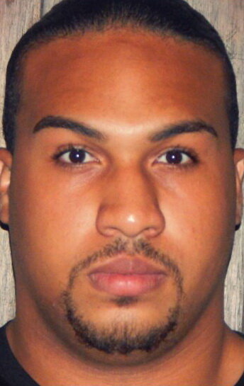 фото Леон Гонсалес