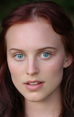 фото India Chappell