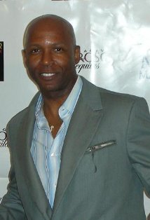 фото Джон Дивенс