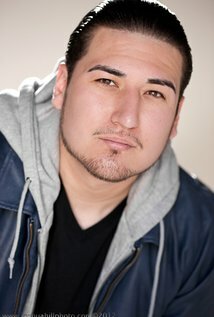 фото Andrew Galvan