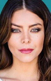 фото Vanessa Jova