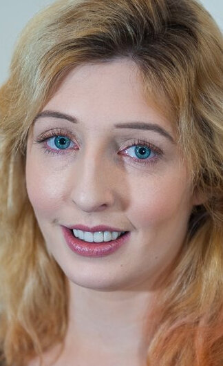 фото Эмма Брайант