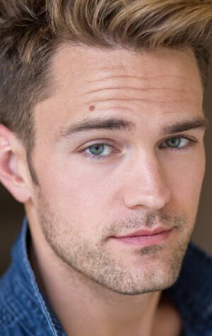 фото Колтон Литтл