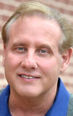 фото Джон Холл