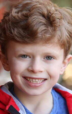 фото Логан Смит