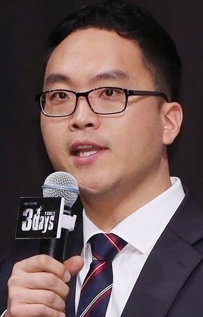 фото Щин Гён-су