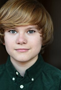 фото Иззи Стэннард