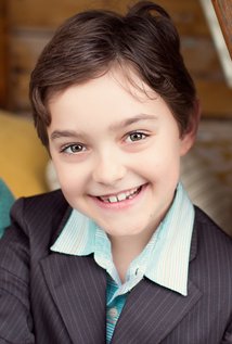 фото Ashton Pulis