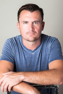 фото Derek Reynolds