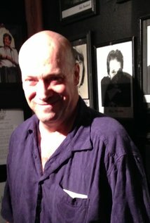 фото Phil Perrier