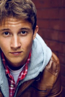 фото Сэм Страли