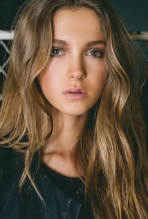 фото Айви Мэтисон