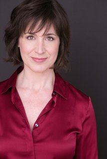 фото Дженнифер Кадехи