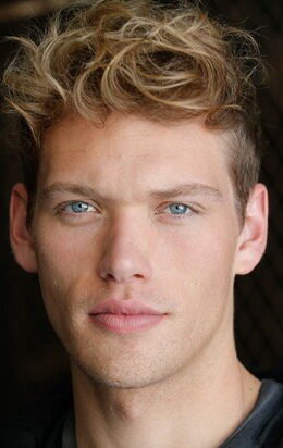 фото Камерон Копертуэйт