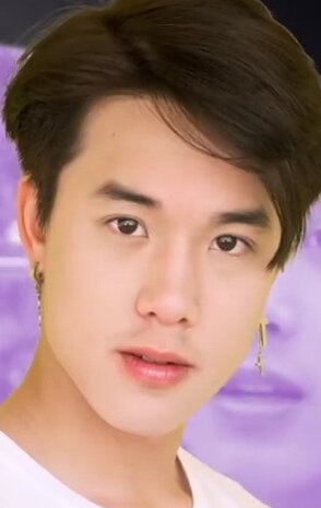 фото Тирадон Супапунпинйо