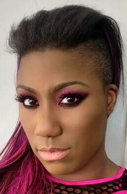 фото Эдриен Риз