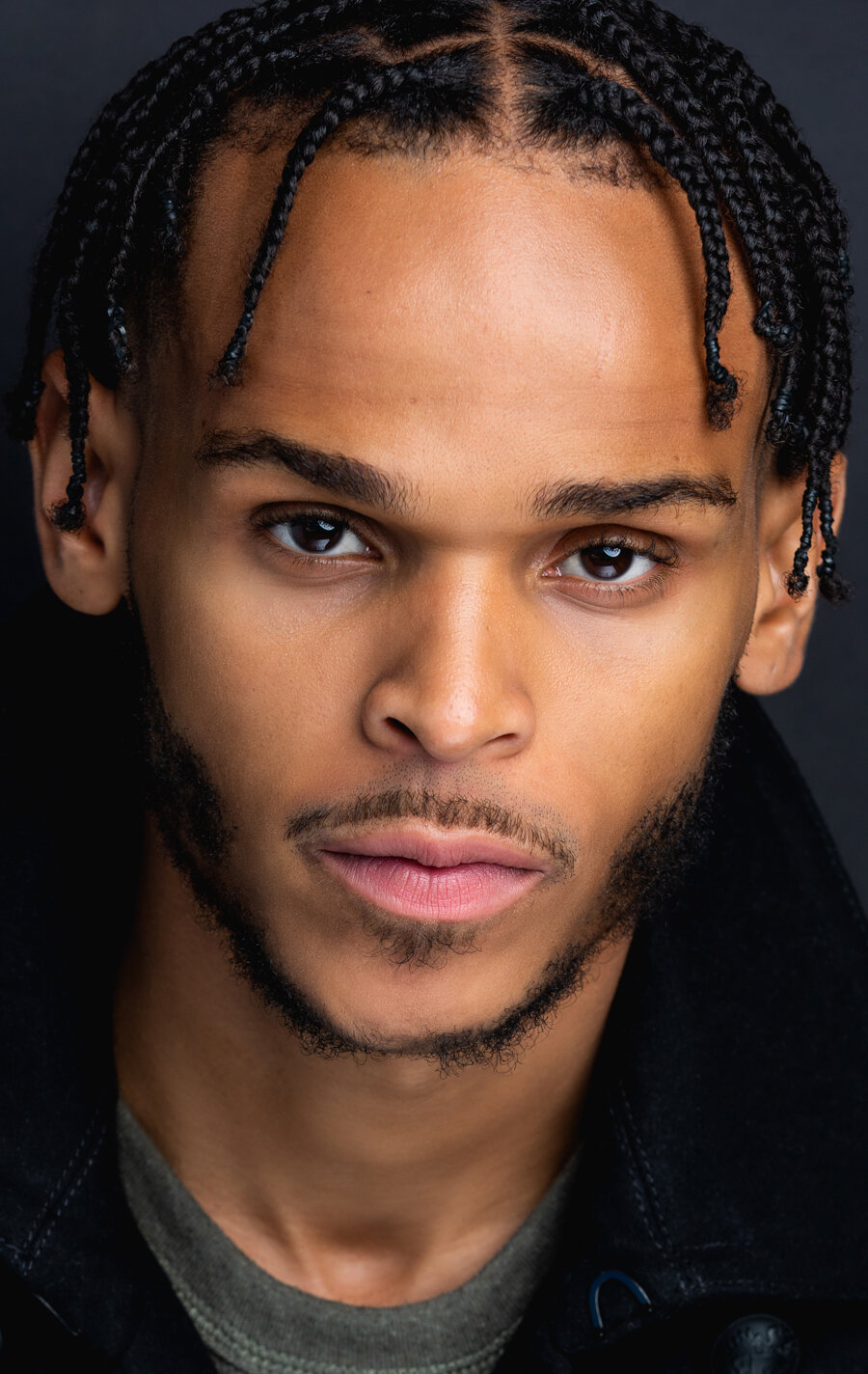 фото Терэйл Хилл