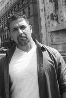 фото Michael J. Rodriguez