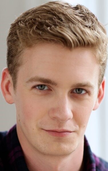 фото Logan Sutherland