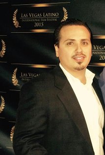 фото Elvis Michel