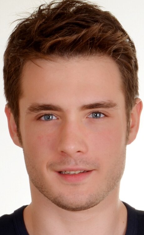 фото Батухан Бегимгил