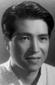 фото Тору Абэ