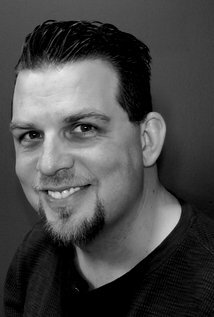 фото Дэннис Келли