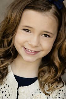 фото Kiera Strauss