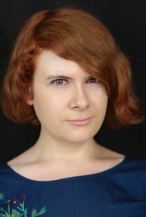 фото Sarah Newton