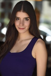 фото Adriana Jones