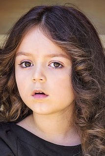 фото Cadence Lee