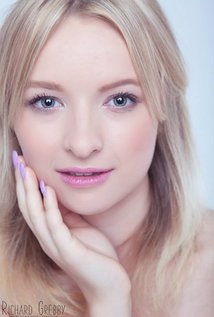 фото Кира Белл