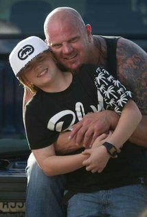 фото Cyrus Moore