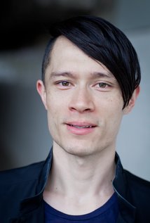 фото Ethan Hendry