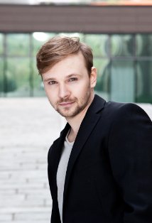 фото Мартин Кифер