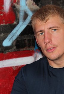 фото Леви Боулинг