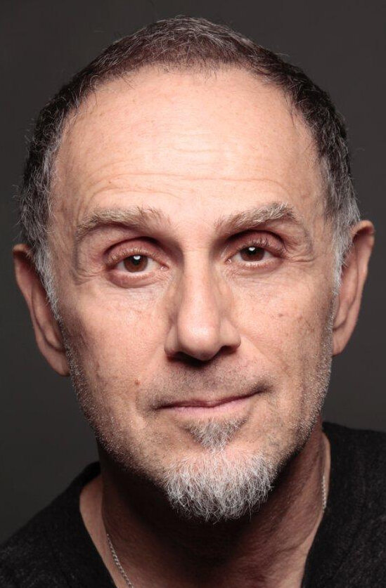 фото Джон Кассир