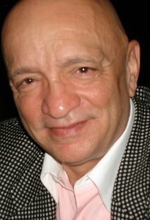 фото Кеннет Этчити