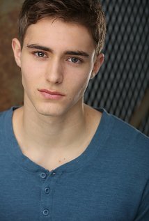 фото Braeden Carl