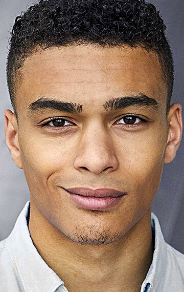 фото Габриэль Дарку