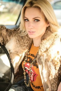 фото Adele Shepherd