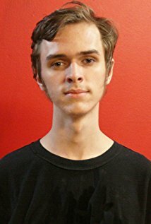 фото Кайу Петтис