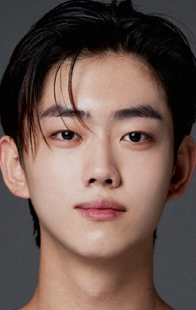 фото Ю Джун