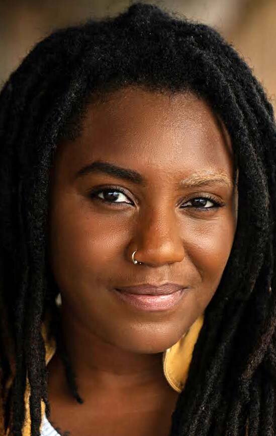 фото Айрион Роач