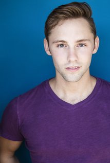 фото Grayson Kelly Stamps